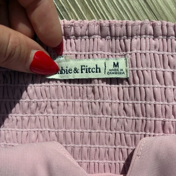 Abercrombie & Fitch Light Pink Set - Picture 3 of 4